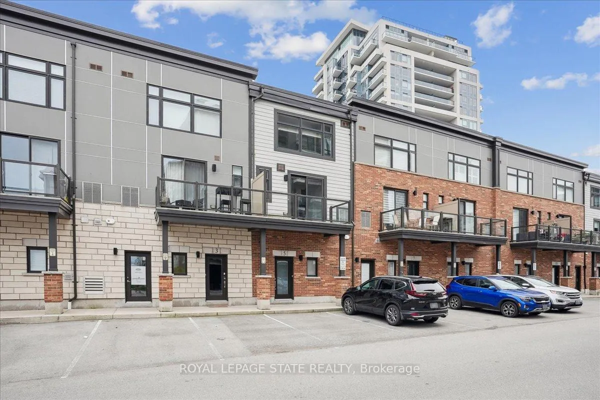 Photo 8 of 5 Esplanade Lane, Grimsby, Grimsby Beach — HOMEH
