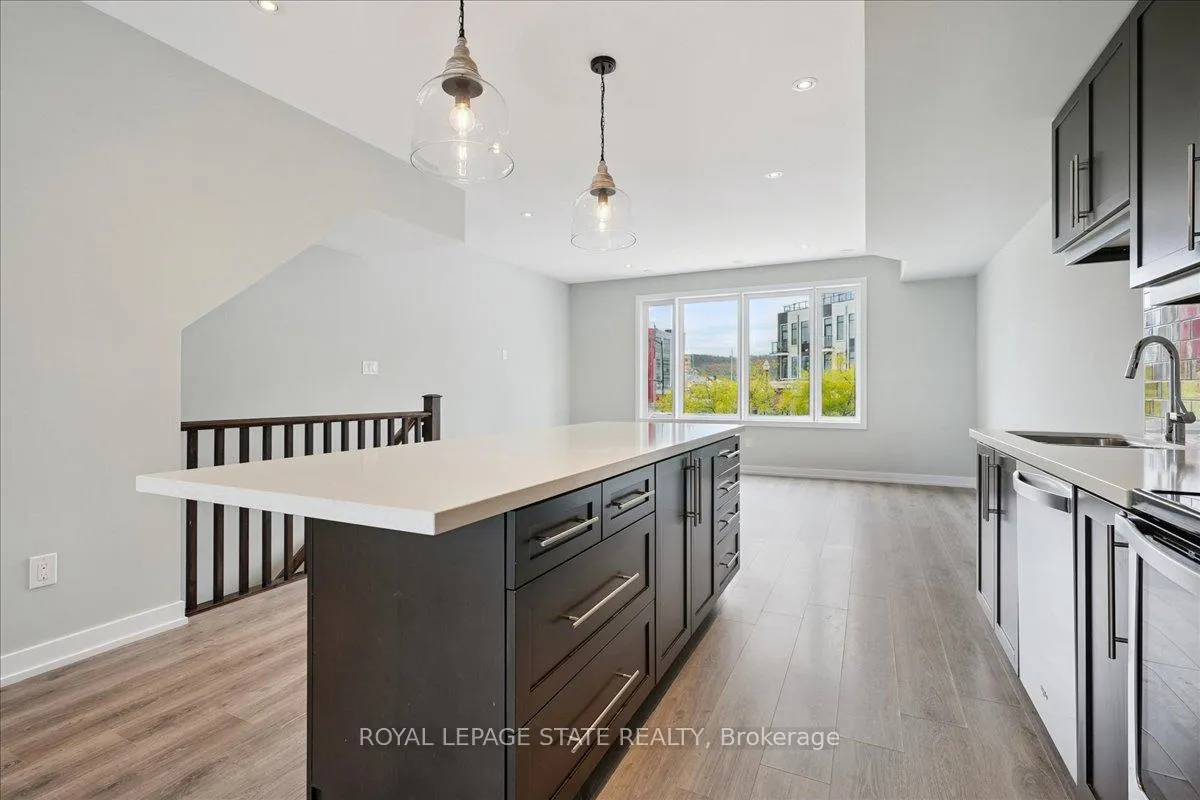 Photo 20 of 5 Esplanade Lane, Grimsby, Grimsby Beach — HOMEH