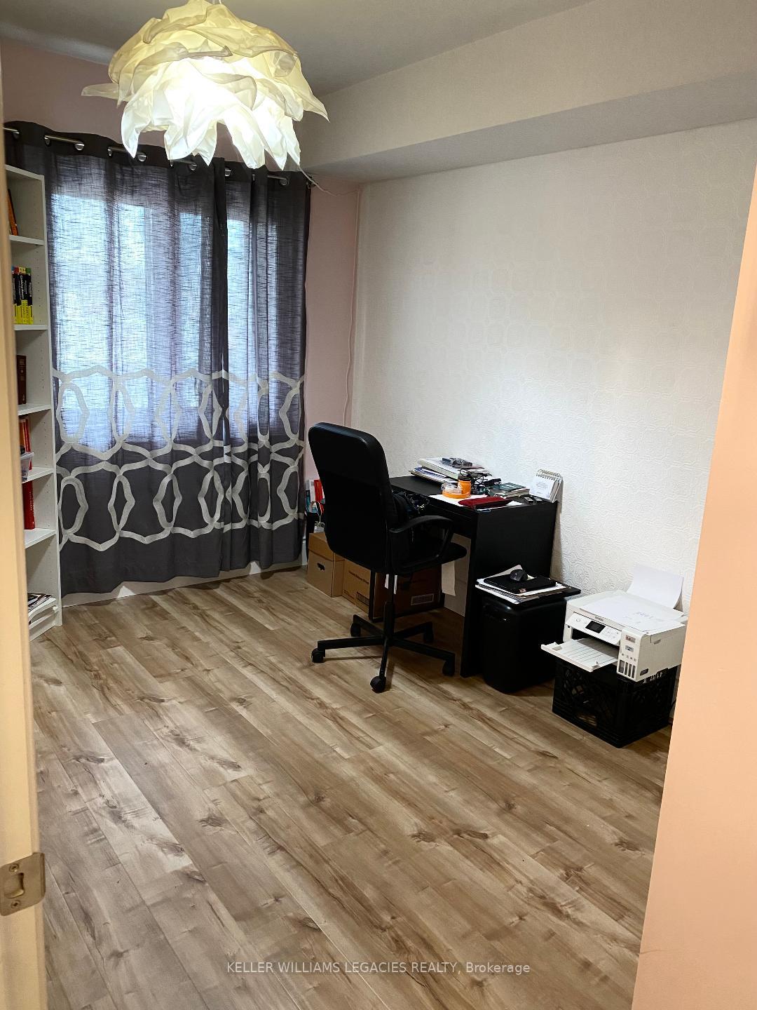 Photo 10 of Unit F, 242 Rachel Crescent, Kitchener, Huron Park — HOMEH