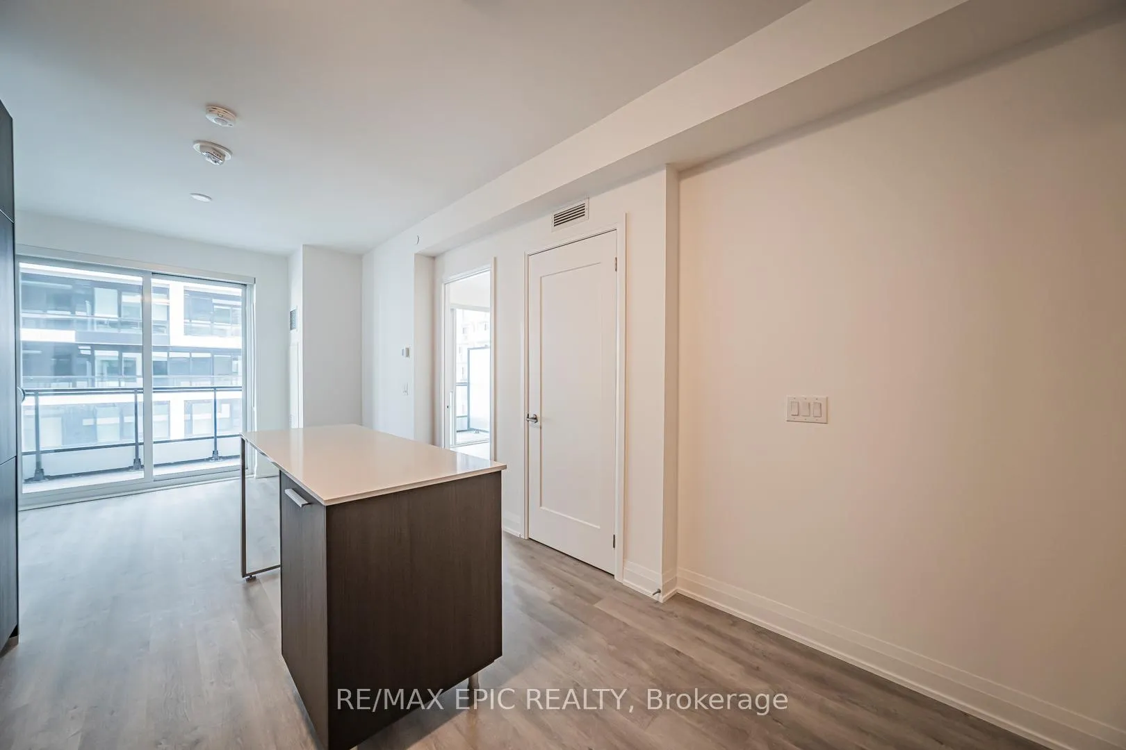 Photo 17 of Unit 3102, 65 Broadway Avenue, Toronto, Mount Pleasant West — HOMEH
