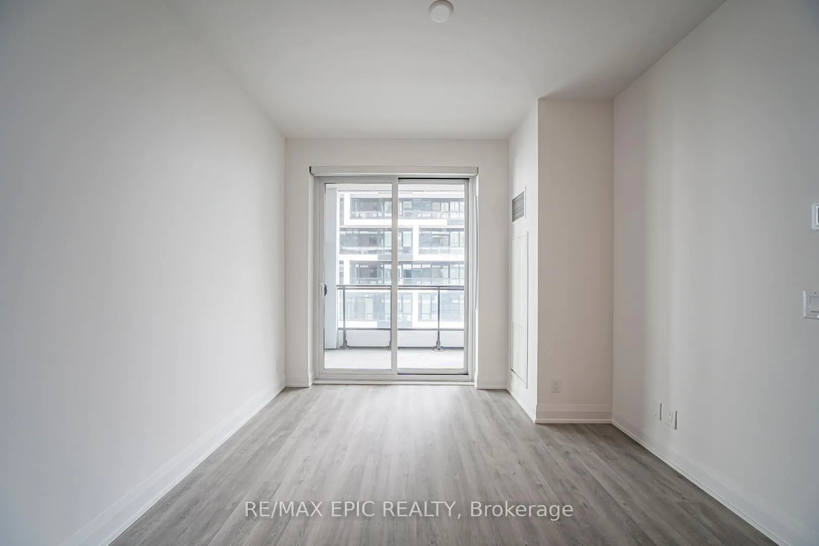Photo 22 of Unit 3102, 65 Broadway Avenue, Toronto, Mount Pleasant West — HOMEH