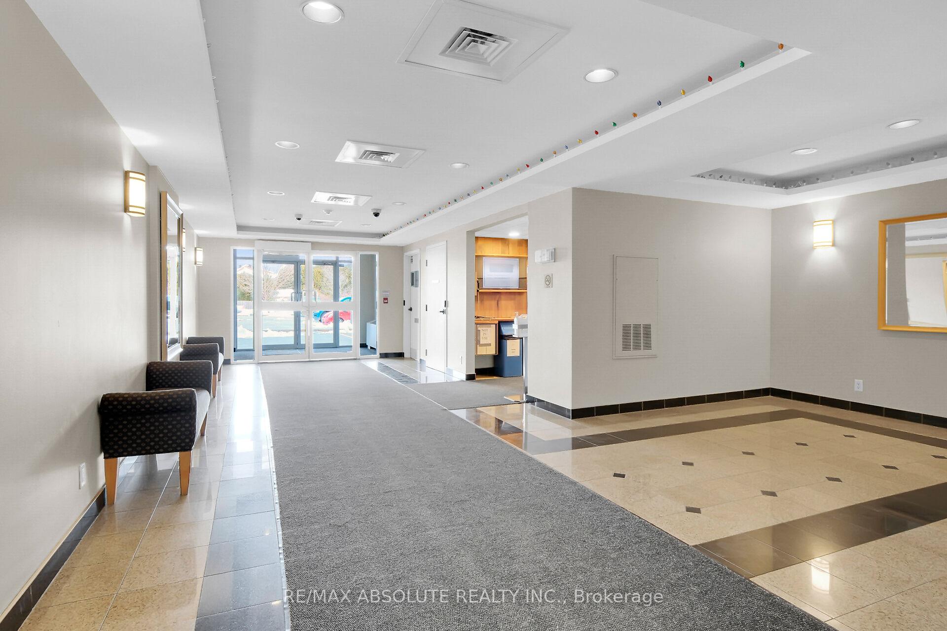 Photo 5 of Unit 511, 120 Grant Carman Drive, Ottawa, Borden Farm/Stewart Farm/Carleton Heights/Parkwood Hills — HOMEH
