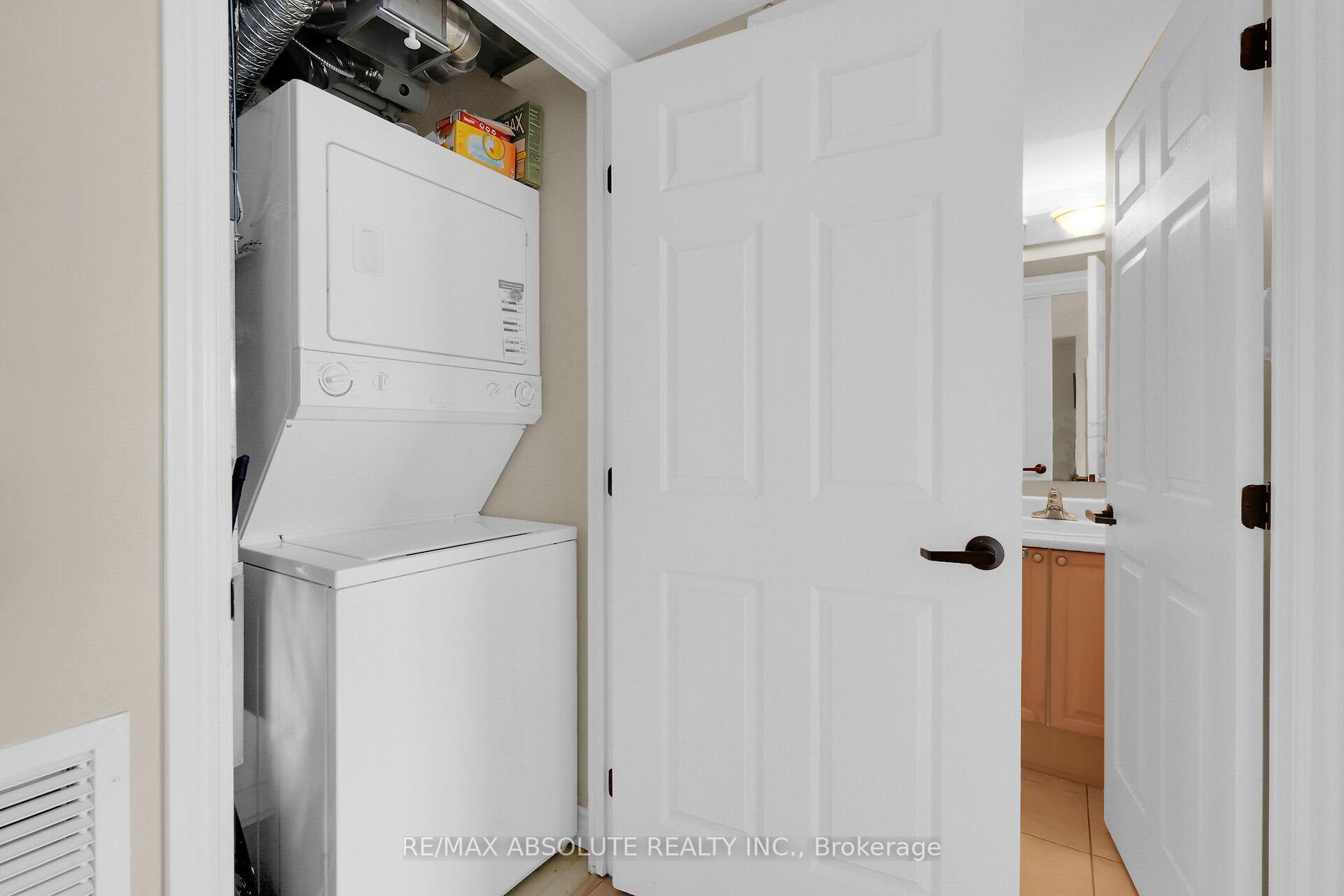 Photo 26 of Unit 511, 120 Grant Carman Drive, Ottawa, Borden Farm/Stewart Farm/Carleton Heights/Parkwood Hills — HOMEH