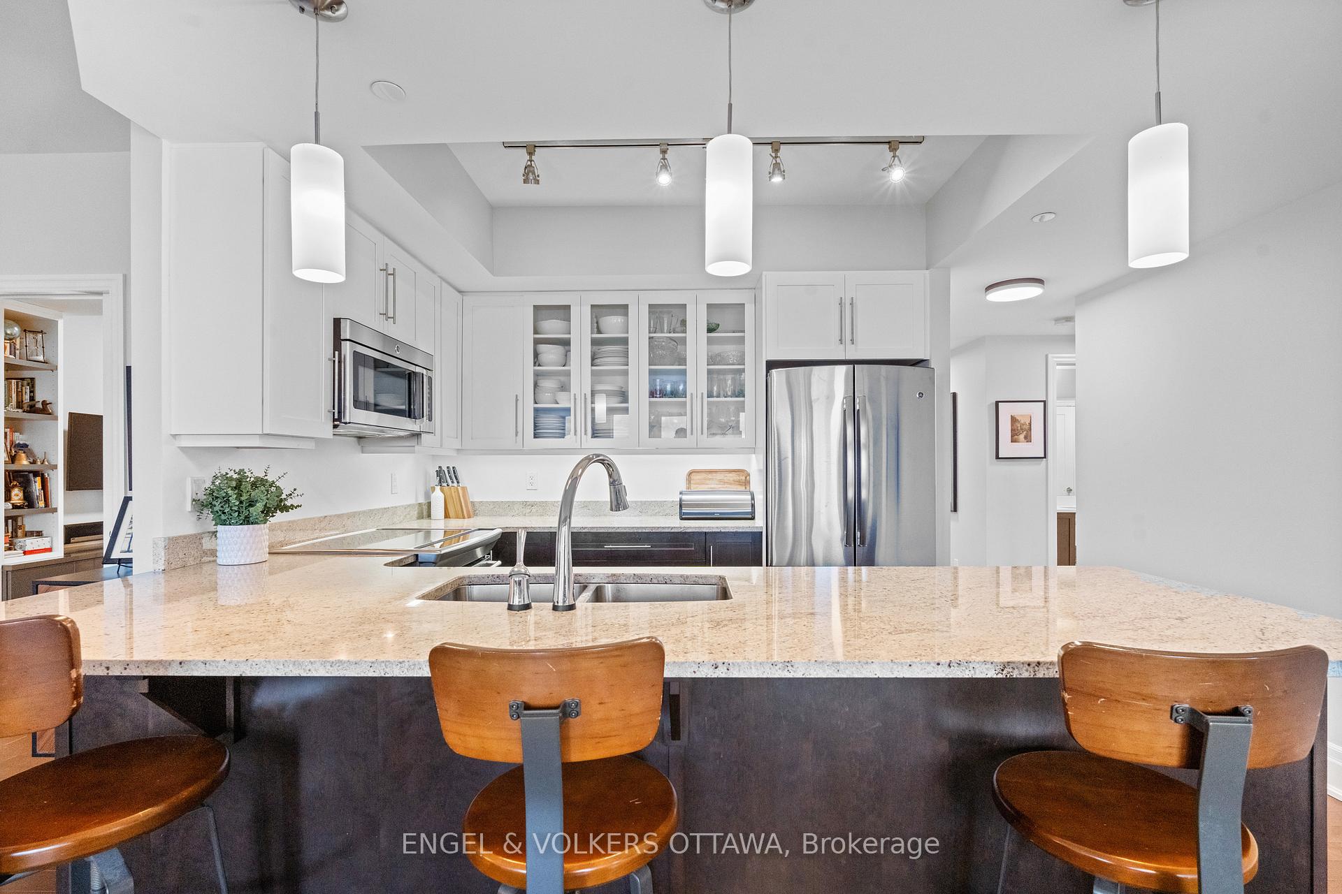 Photo 9 of Unit 1002, 108 Lisgar Street, Ottawa, Ottawa Centre/Golden Triangle — HOMEH