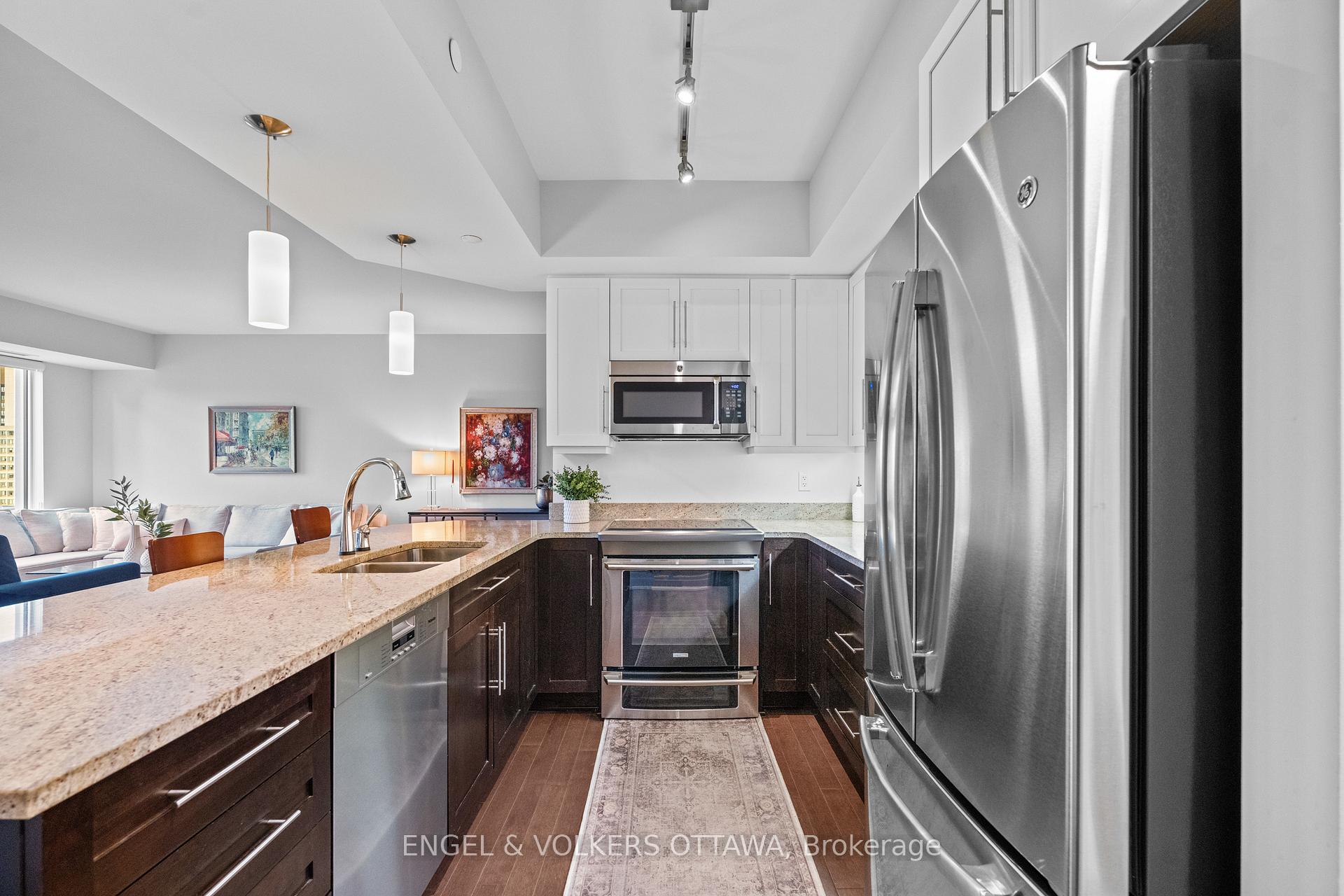 Photo 10 of Unit 1002, 108 Lisgar Street, Ottawa, Ottawa Centre/Golden Triangle — HOMEH