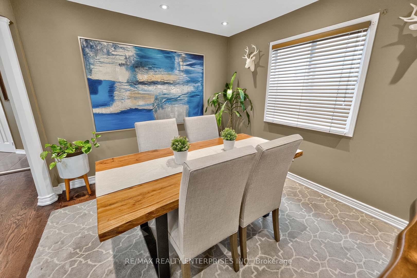 Photo 16 of 115 Vivians Crescent, Brampton, Fletcher's West — HOMEH