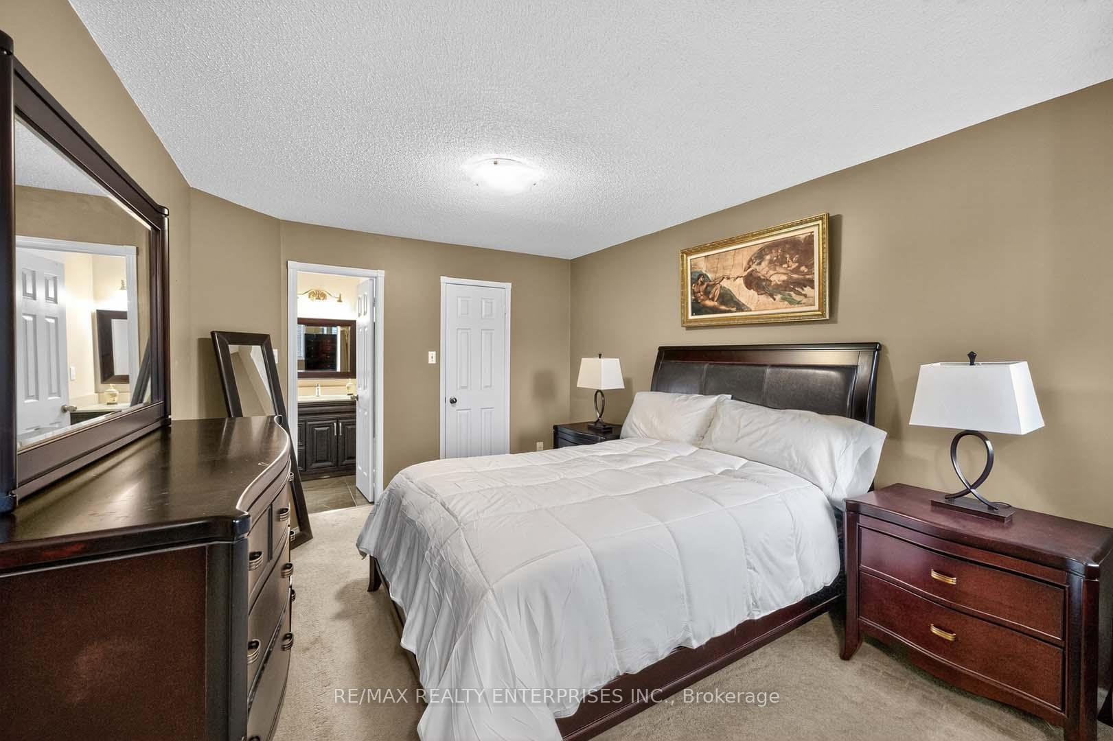 Photo 24 of 115 Vivians Crescent, Brampton, Fletcher's West — HOMEH