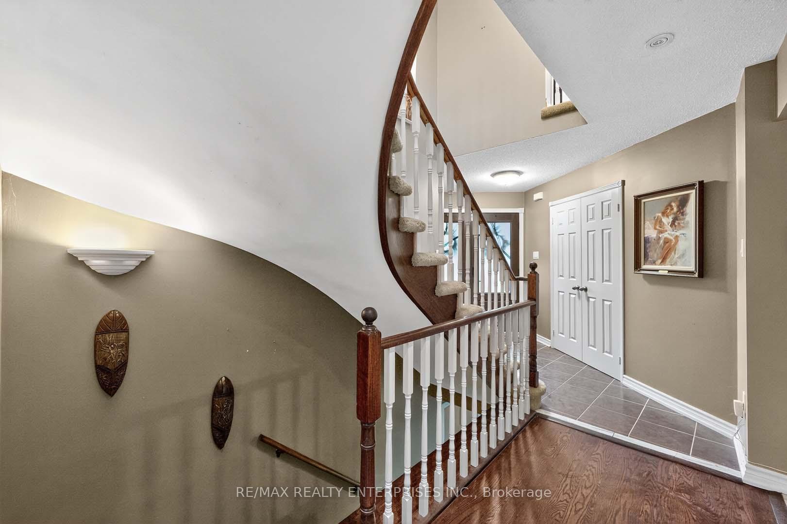 Photo 29 of 115 Vivians Crescent, Brampton, Fletcher's West — HOMEH