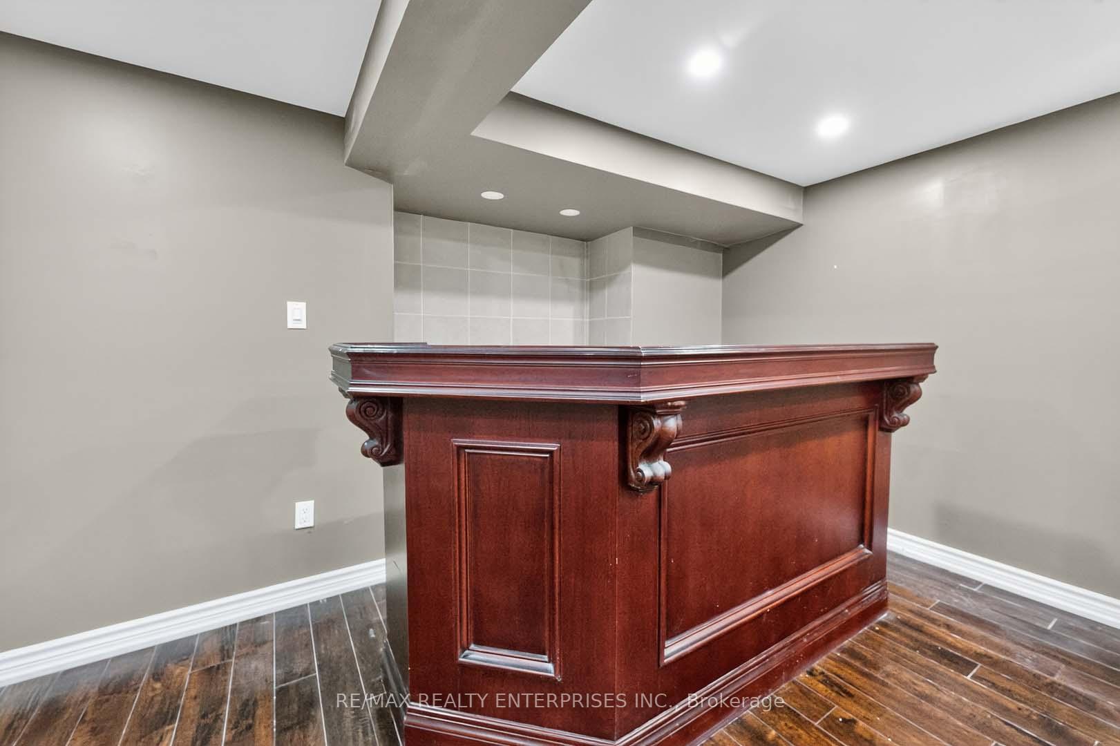 Photo 33 of 115 Vivians Crescent, Brampton, Fletcher's West — HOMEH