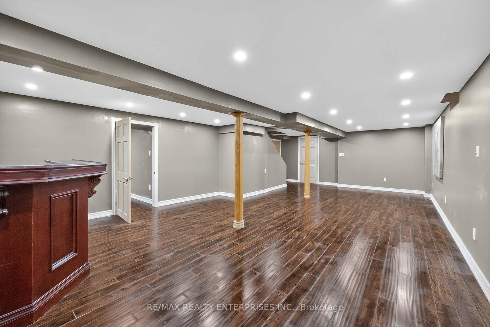 Photo 31 of 115 Vivians Crescent, Brampton, Fletcher's West — HOMEH