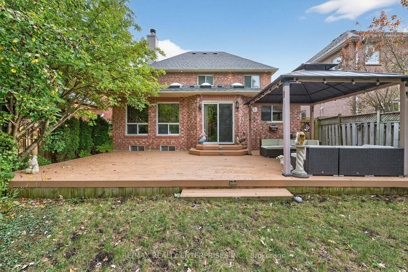 Photo 38 of 115 Vivians Crescent, Brampton, Fletcher's West — HOMEH