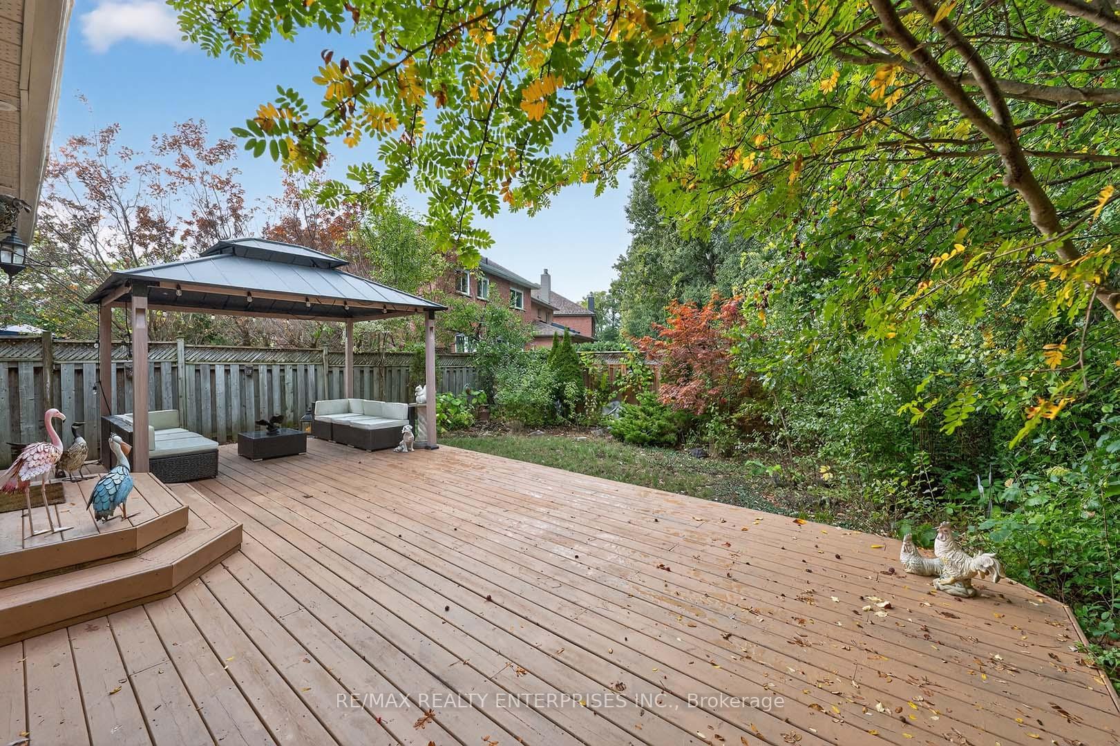 Photo 36 of 115 Vivians Crescent, Brampton, Fletcher's West — HOMEH