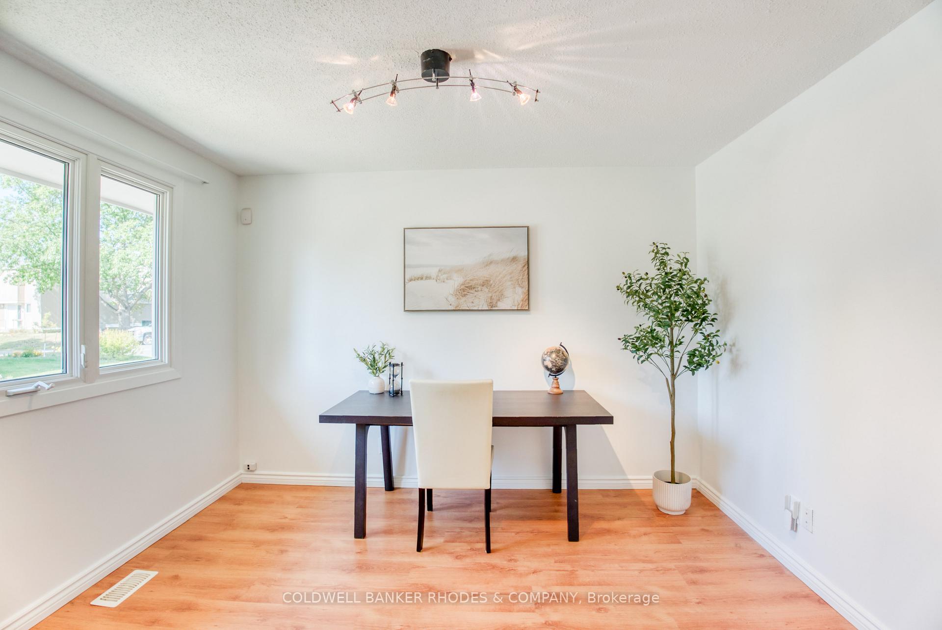Photo 4 of Unit 69, 43 Jackson Court, Ottawa, Kanata - Beaverbrook — HOMEH
