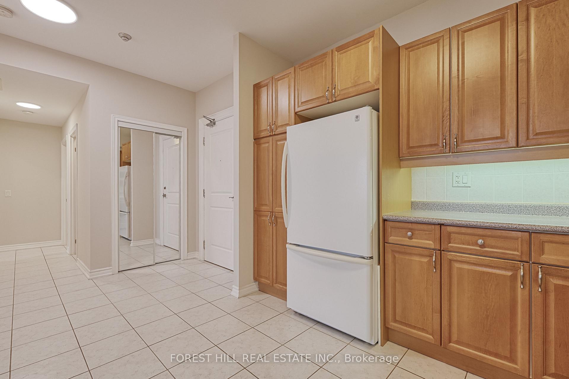 Photo 6 of Unit 317, 9519 Keele Street, Vaughan, Maple — HOMEH