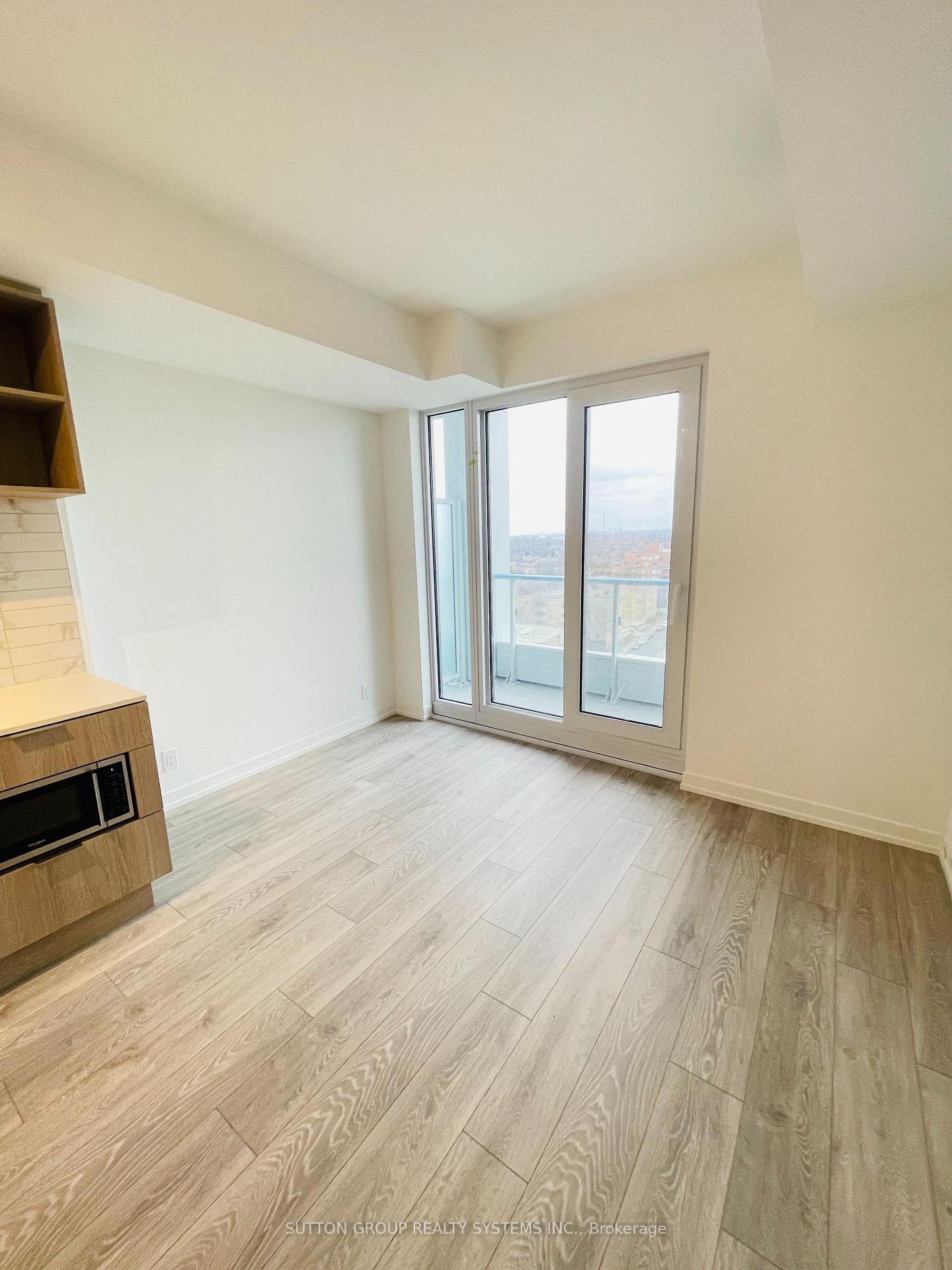 Photo 7 of Unit 1819, 2020 Bathurst Street, Toronto, Humewood-Cedarvale — HOMEH