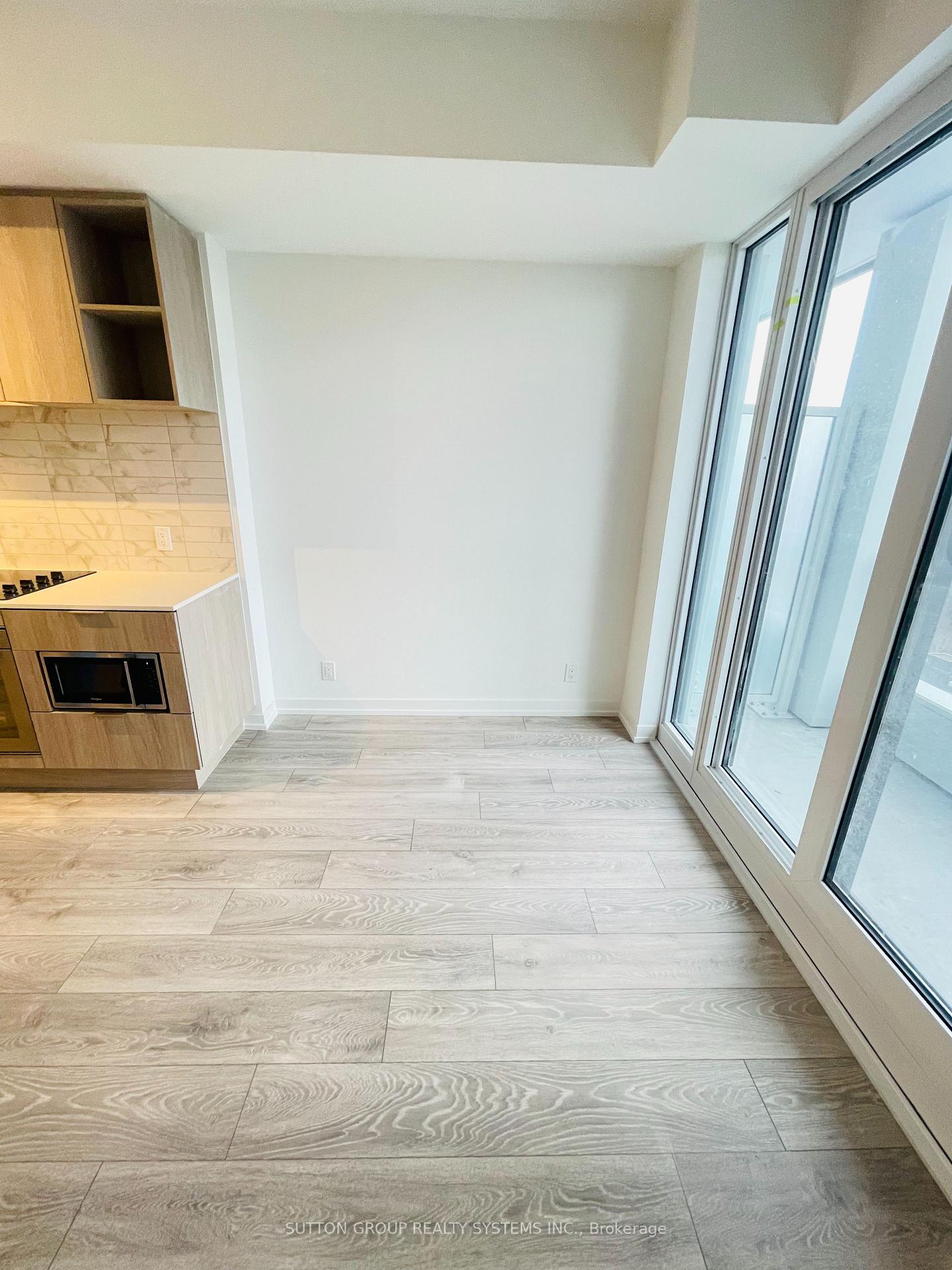 Photo 6 of Unit 1819, 2020 Bathurst Street, Toronto, Humewood-Cedarvale — HOMEH
