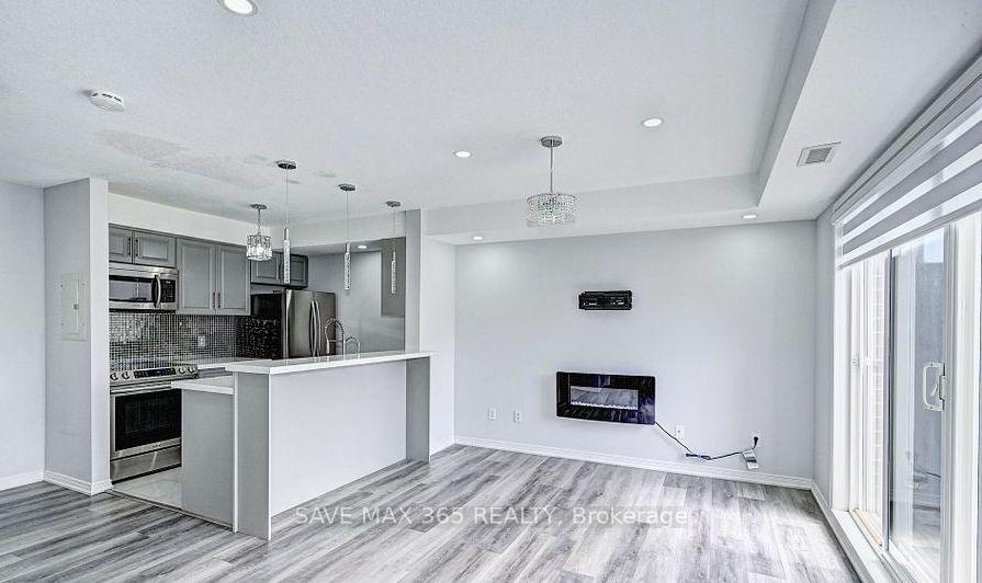 Photo 8 of Unit 4D, 45 Cedarhill Crescent, Kitchener, Country Hills — HOMEH