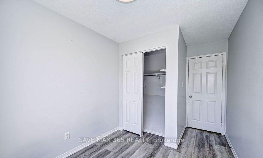 Photo 31 of Unit 4D, 45 Cedarhill Crescent, Kitchener, Country Hills — HOMEH