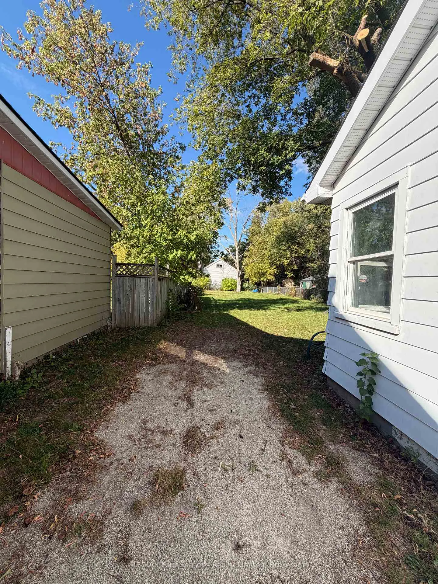Photo 14 of 95 Eighth Street, Collingwood — HOMEH