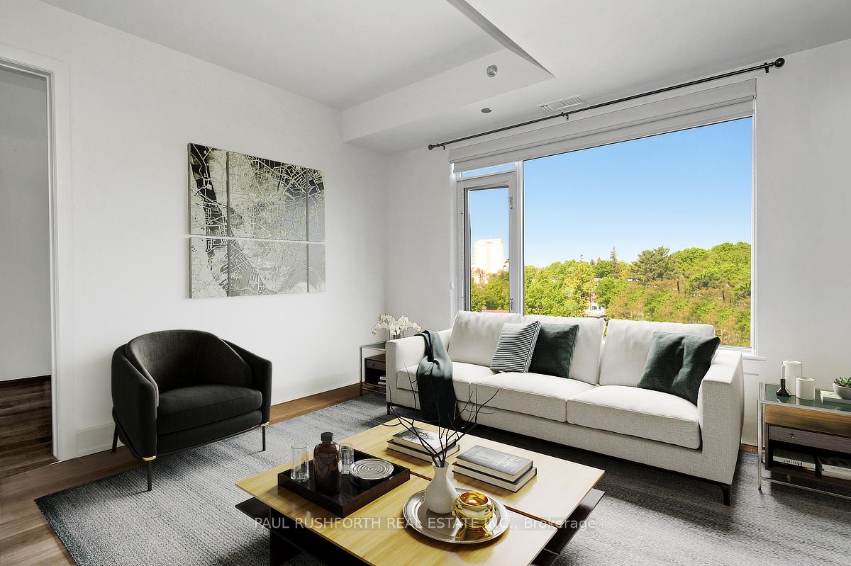 Photo 3 of Unit 813, 7 Marquette Avenue, Ottawa, Vanier — HOMEH