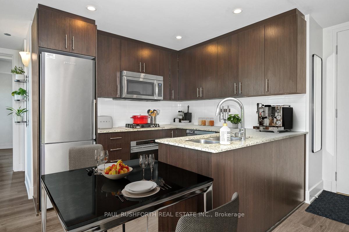 Photo 7 of Unit 813, 7 Marquette Avenue, Ottawa, Vanier — HOMEH