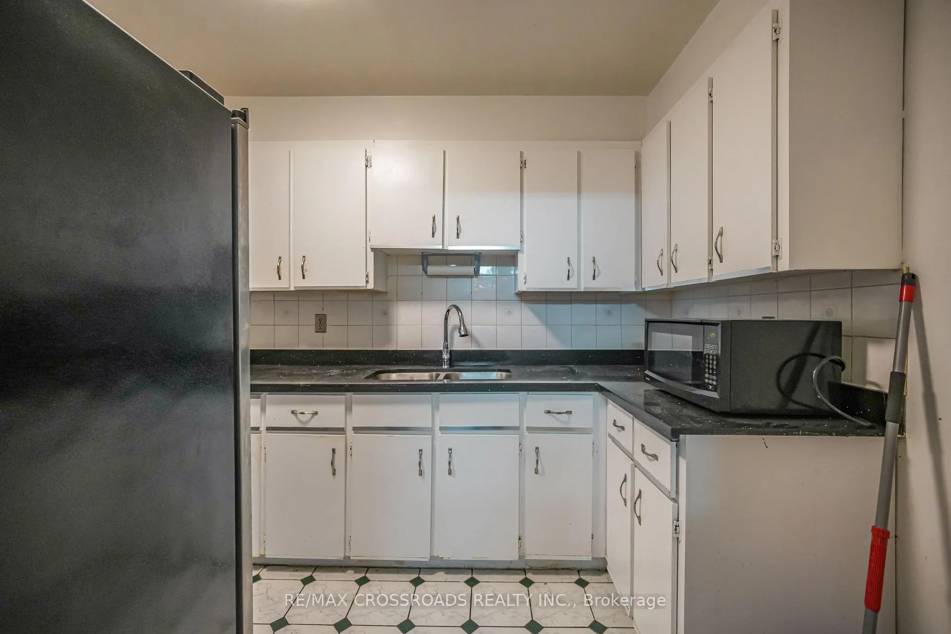 Photo 11 of Unit 2616, 5 Massey Square, Toronto, Crescent Town — HOMEH