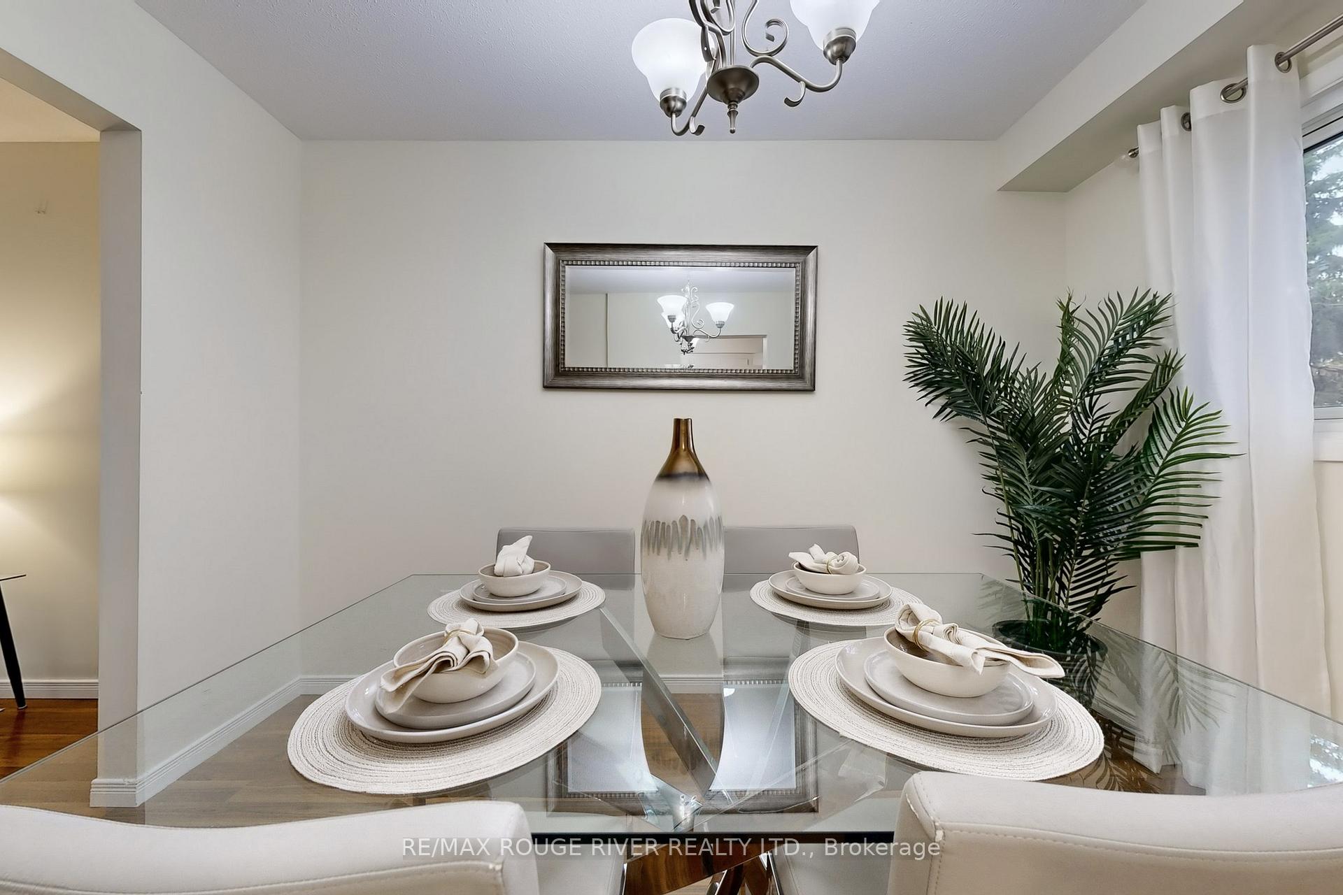 Photo 8 of Unit 5, 611 Galahad Drive, Oshawa, Eastdale — HOMEH
