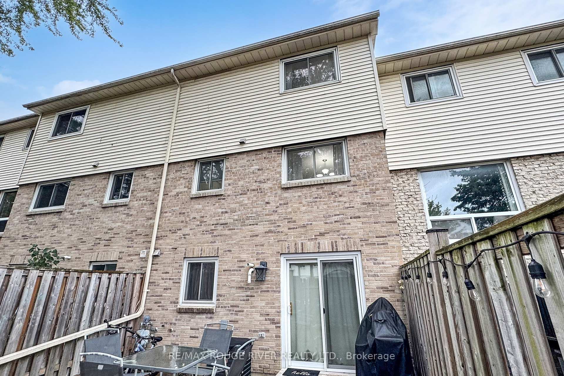Photo 43 of Unit 5, 611 Galahad Drive, Oshawa, Eastdale — HOMEH