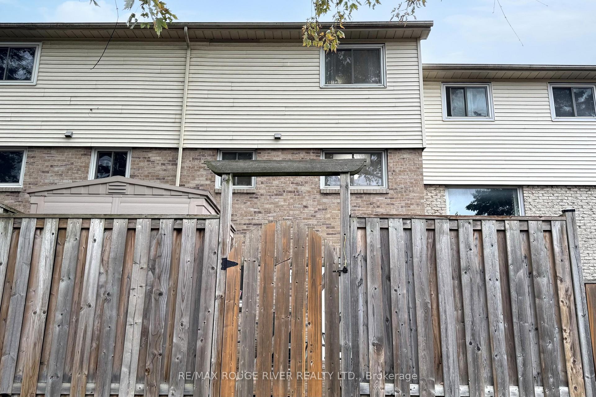 Photo 44 of Unit 5, 611 Galahad Drive, Oshawa, Eastdale — HOMEH
