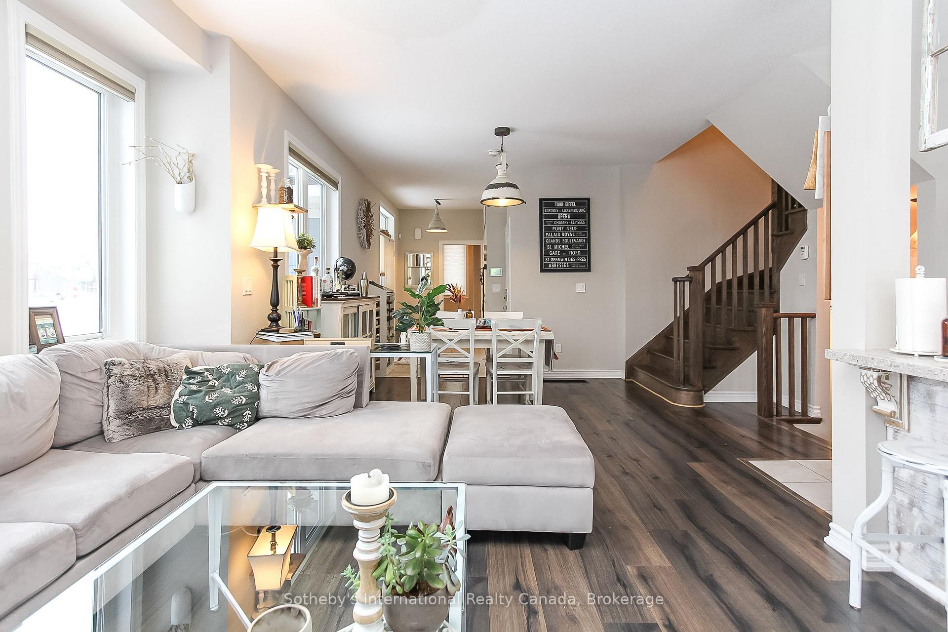 Photo 11 of 7 Lett Avenue, Collingwood — HOMEH