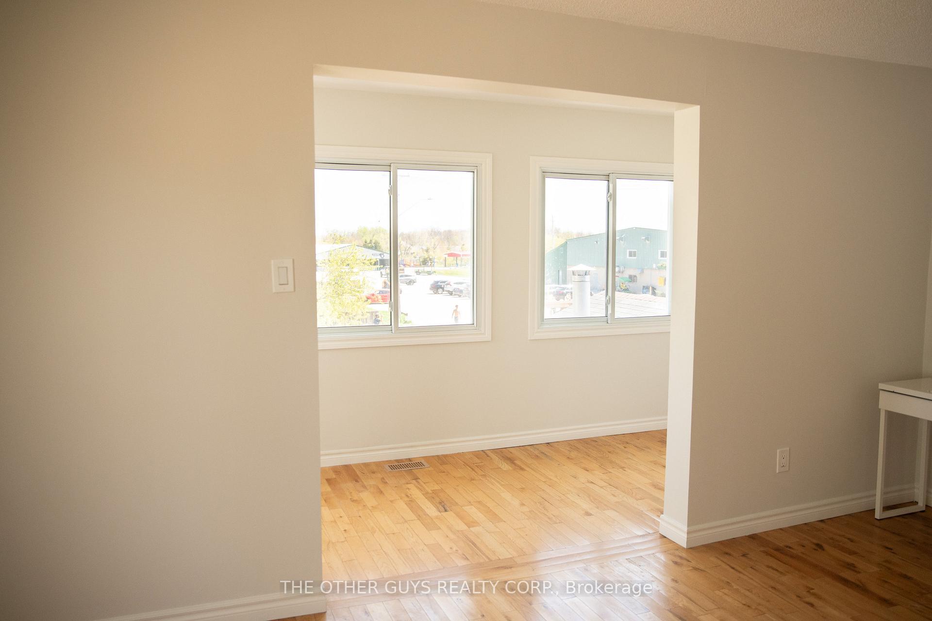 Photo 10 of Unit Upper, 244 Barrie Street, Essa, Thornton — HOMEH