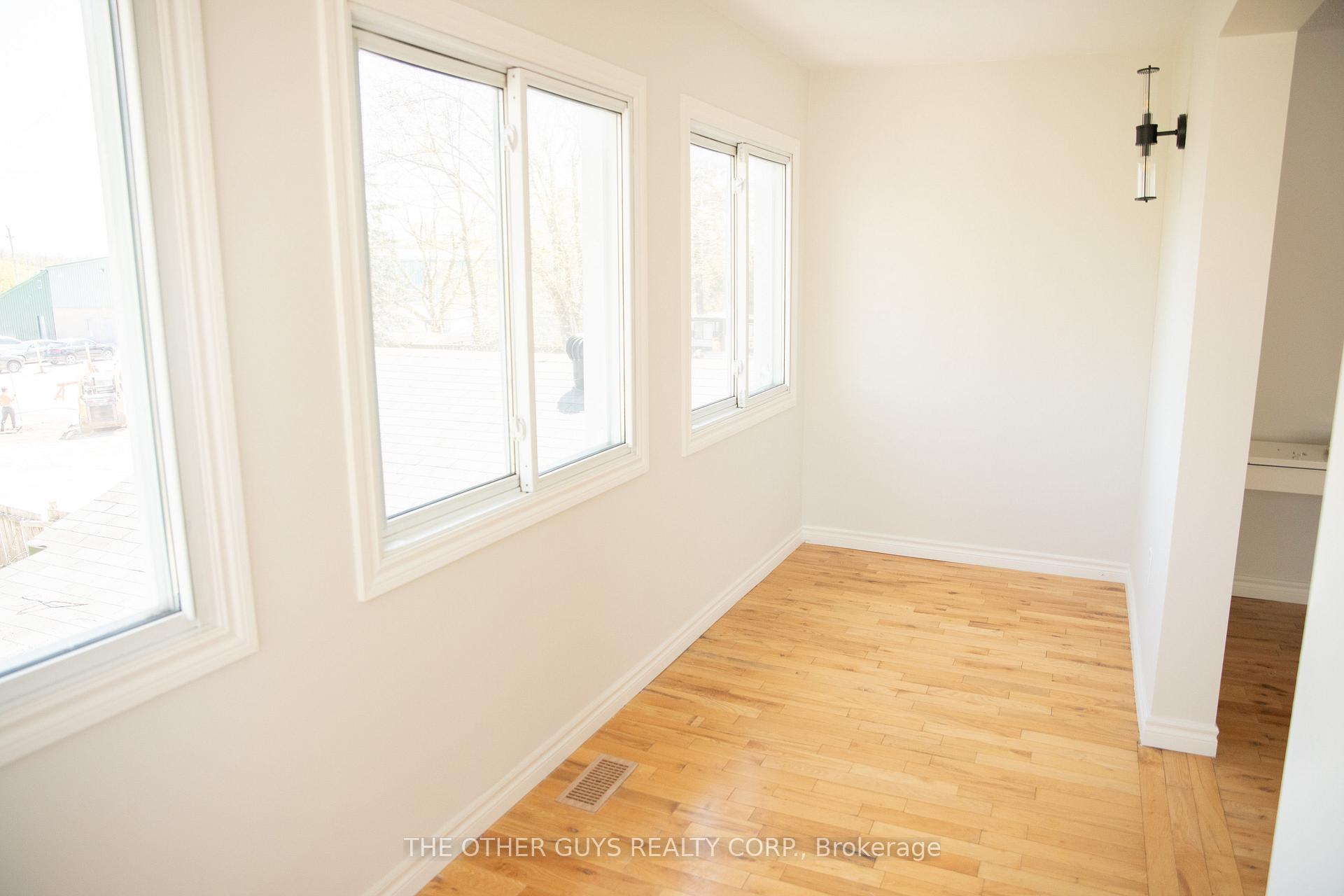 Photo 14 of Unit Upper, 244 Barrie Street, Essa, Thornton — HOMEH