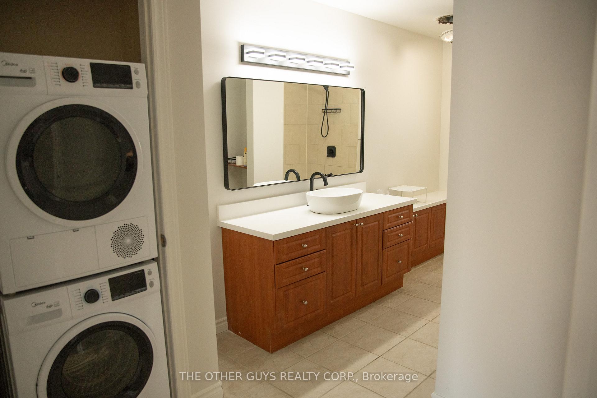 Photo 16 of Unit Upper, 244 Barrie Street, Essa, Thornton — HOMEH