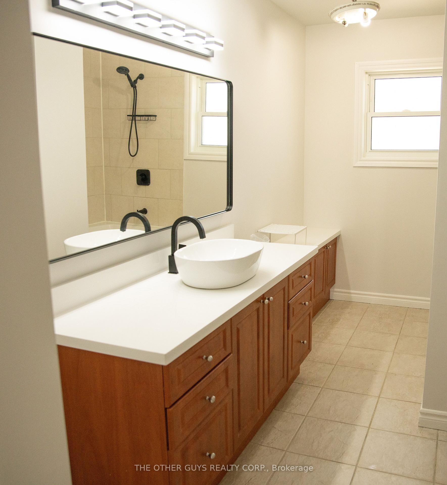 Photo 19 of Unit Upper, 244 Barrie Street, Essa, Thornton — HOMEH