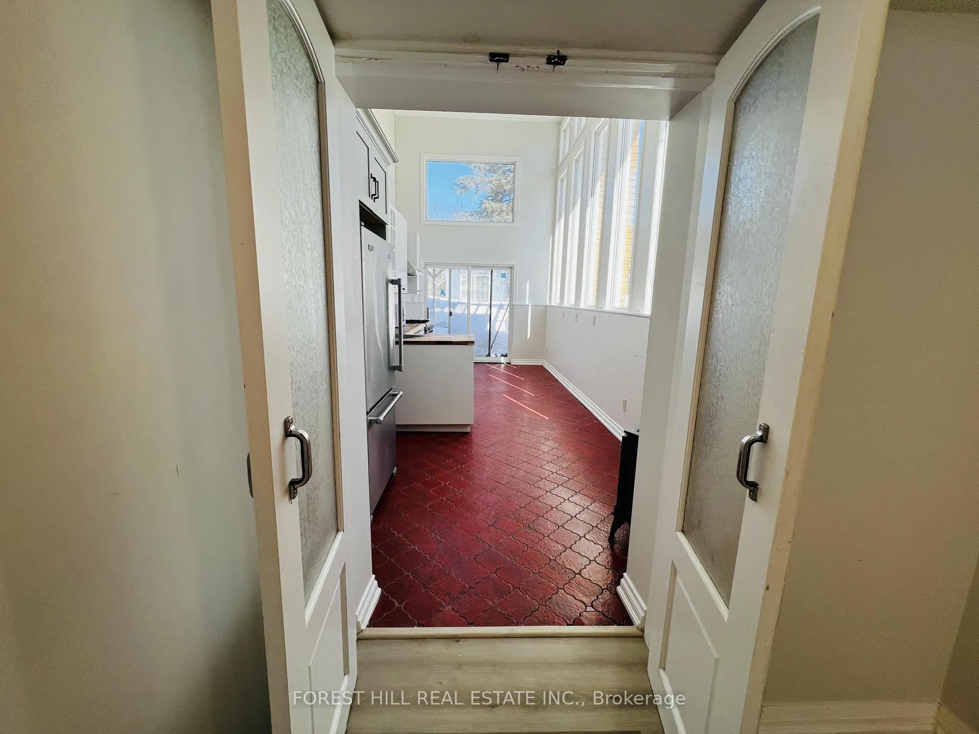 Photo 8 of Unit LOWER, 48 Steel Street, Barrie, Grove East — HOMEH