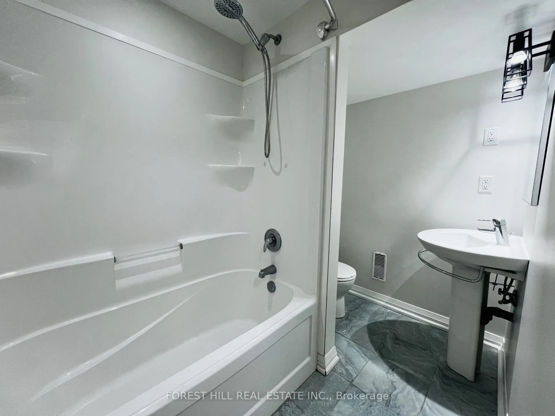 Photo 16 of Unit LOWER, 48 Steel Street, Barrie, Grove East — HOMEH