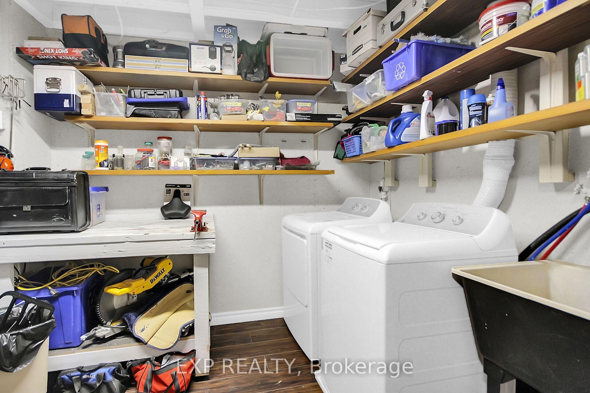 Photo 44 of 83 Hadley Circle, Ottawa, Bells Corners — HOMEH