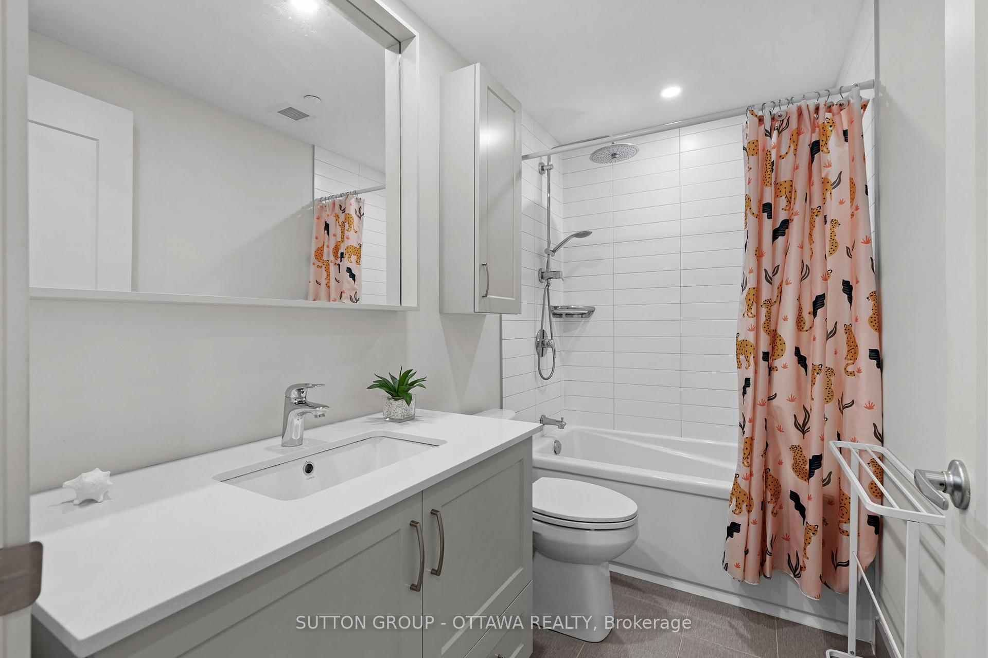 Photo 8 of Unit 216, 60 Springhurst Avenue, Ottawa, Ottawa East — HOMEH