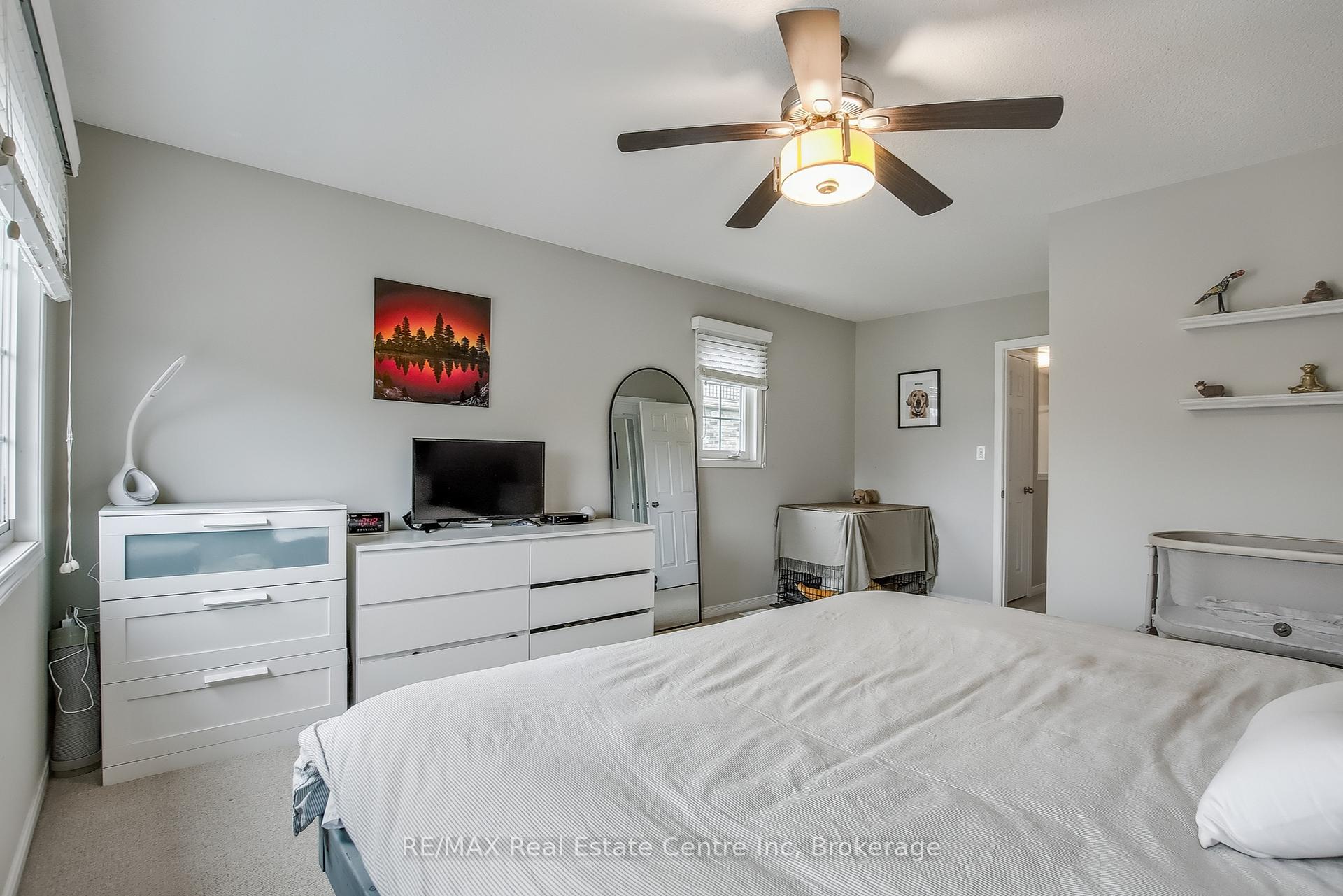 Photo 38 of Unit 33, 35 Mountford Drive, Guelph, Grange Road — HOMEH