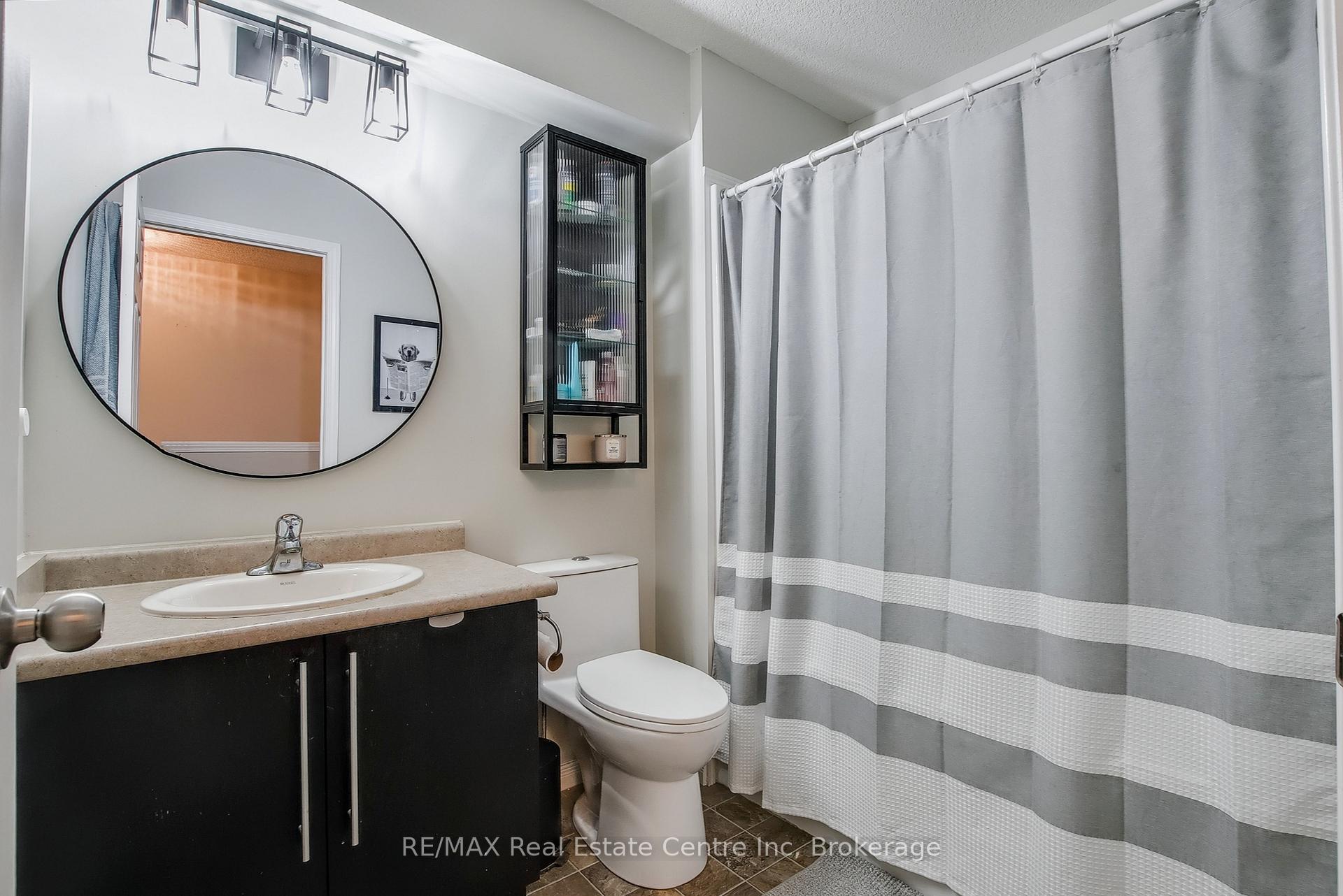 Photo 39 of Unit 33, 35 Mountford Drive, Guelph, Grange Road — HOMEH