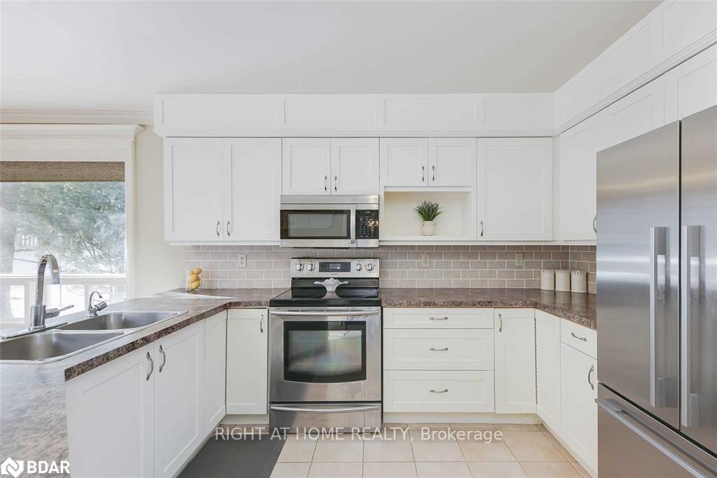 Photo 9 of 51 Florence Park Road, Barrie, Ardagh — HOMEH