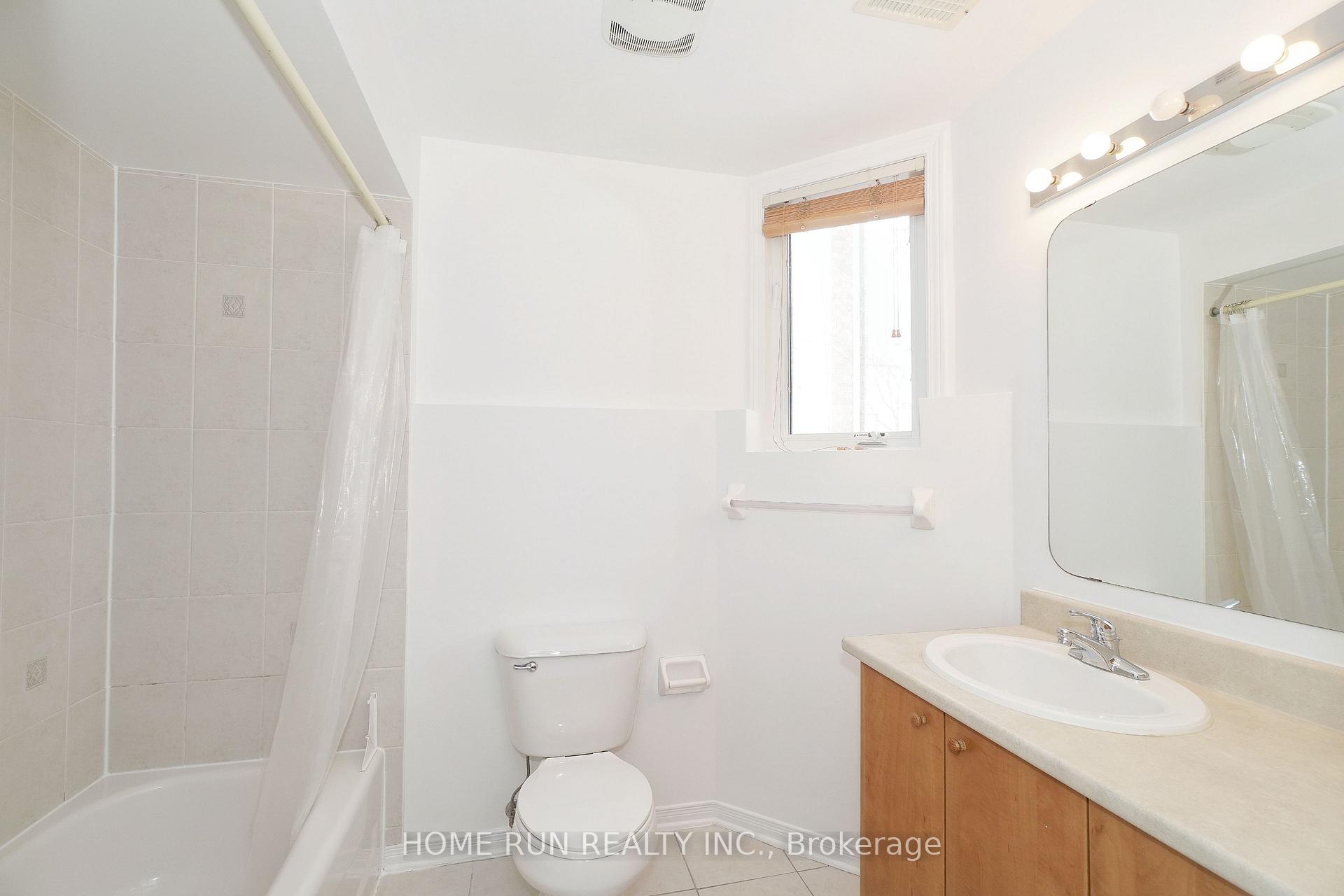 Photo 25 of 96 Strathaven Private, Ottawa, Cyrville — HOMEH