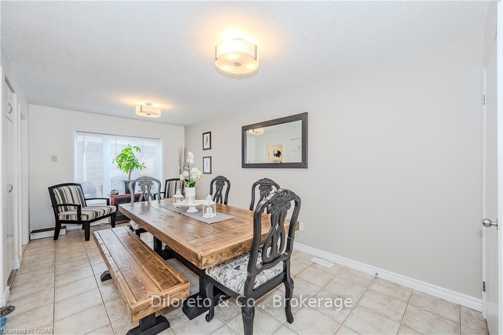 Photo 16 of Unit 46, 20 Shackleton Drive, Guelph, Grange Road — HOMEH