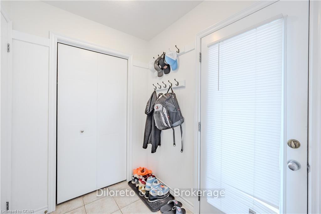 Photo 24 of Unit 46, 20 Shackleton Drive, Guelph, Grange Road — HOMEH