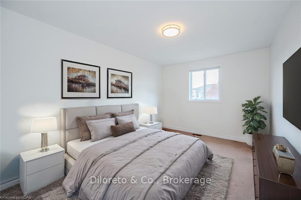 Photo 33 of Unit 46, 20 Shackleton Drive, Guelph, Grange Road — HOMEH