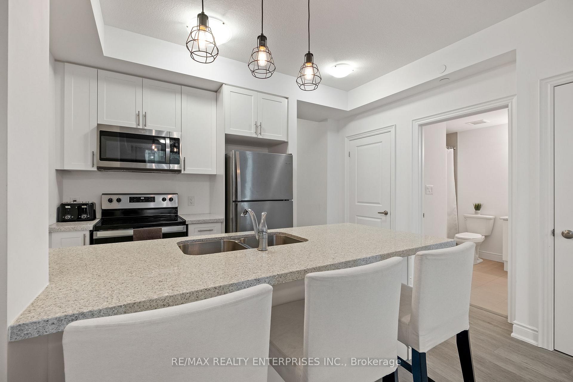 Photo 7 of Unit 806, 450 Dundas Street E, Hamilton, Waterdown — HOMEH