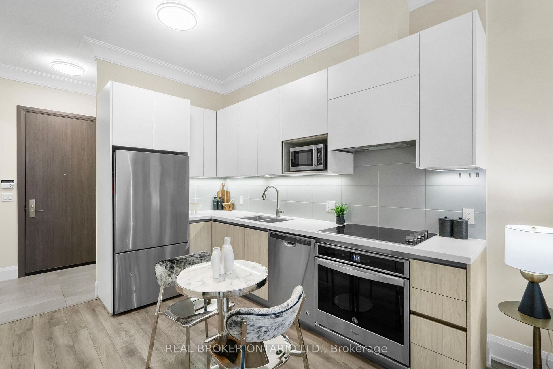 Photo 27 of Unit 110, 15 Water Walk Drive, Markham, Unionville — HOMEH