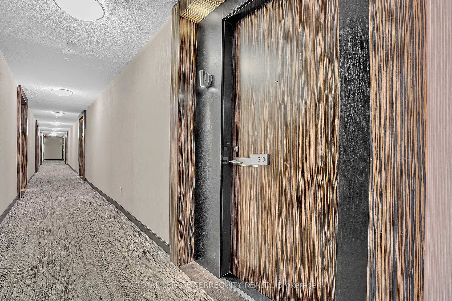 Photo 6 of Unit 210, 273 South Park Road, Markham, Commerce Valley — HOMEH