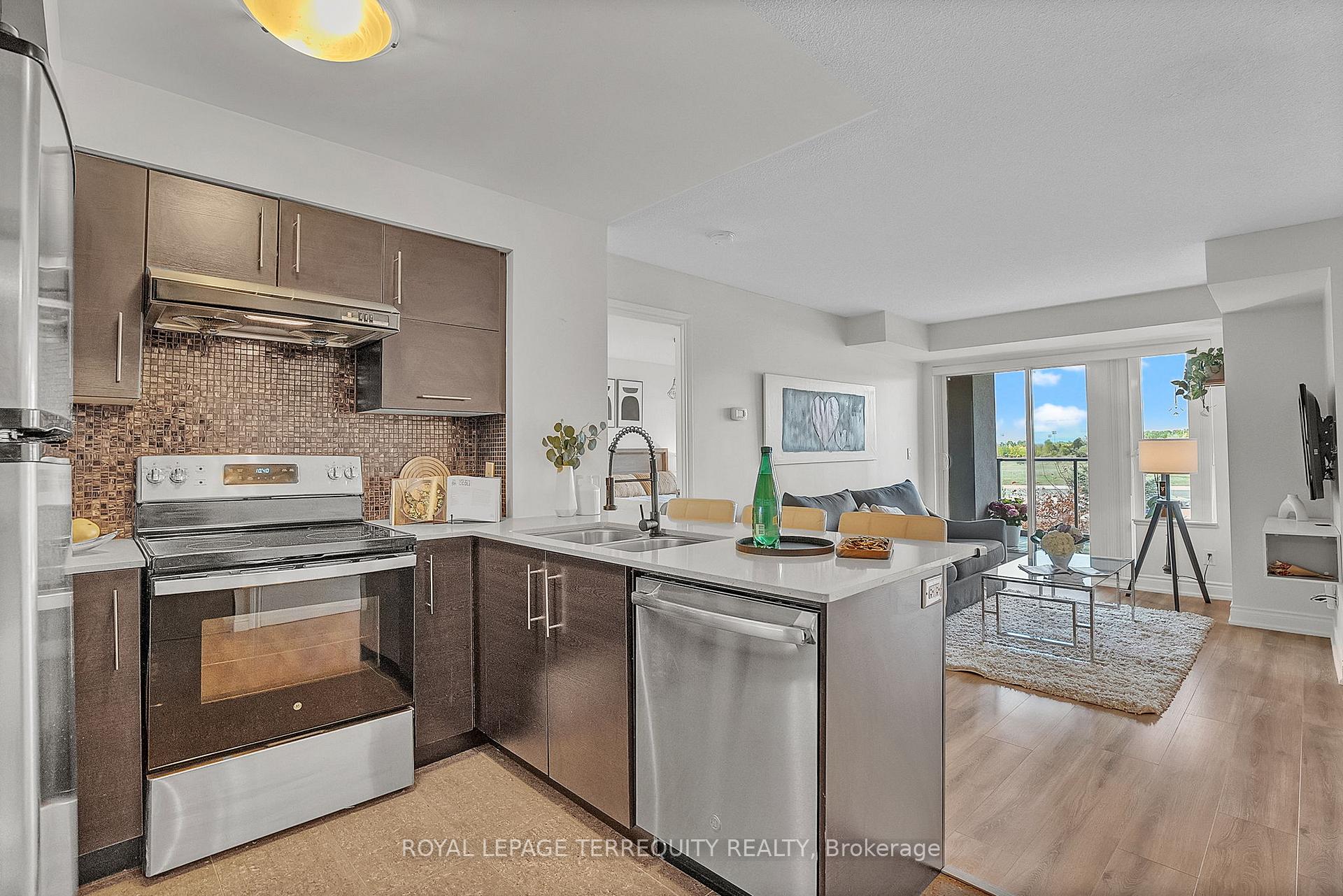 Photo 9 of Unit 210, 273 South Park Road, Markham, Commerce Valley — HOMEH