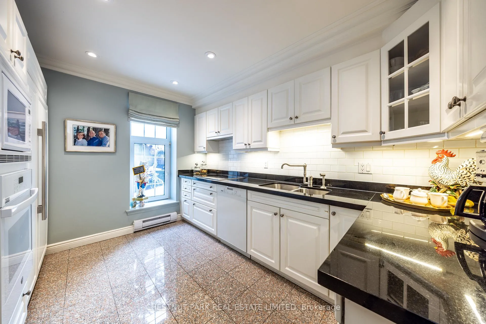 Photo 7 of Unit 102B, 2 Doncliffe Place, North York, Bridle Path-Sunnybrook-York Mills — HOMEH
